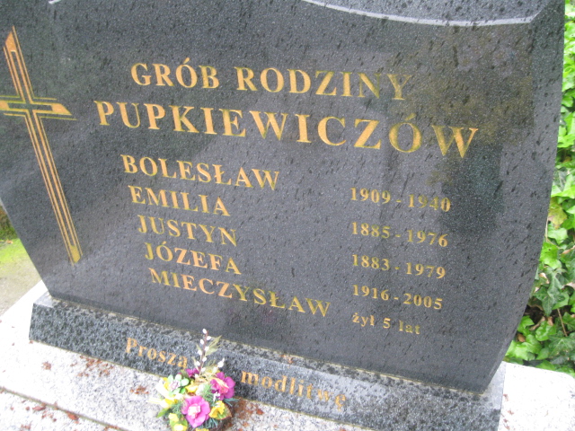 Józefa Pupkiewicz 1916 Łańcut - Grobonet - Wyszukiwarka osób pochowanych