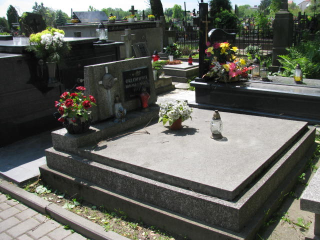 Grób Maria Orłów