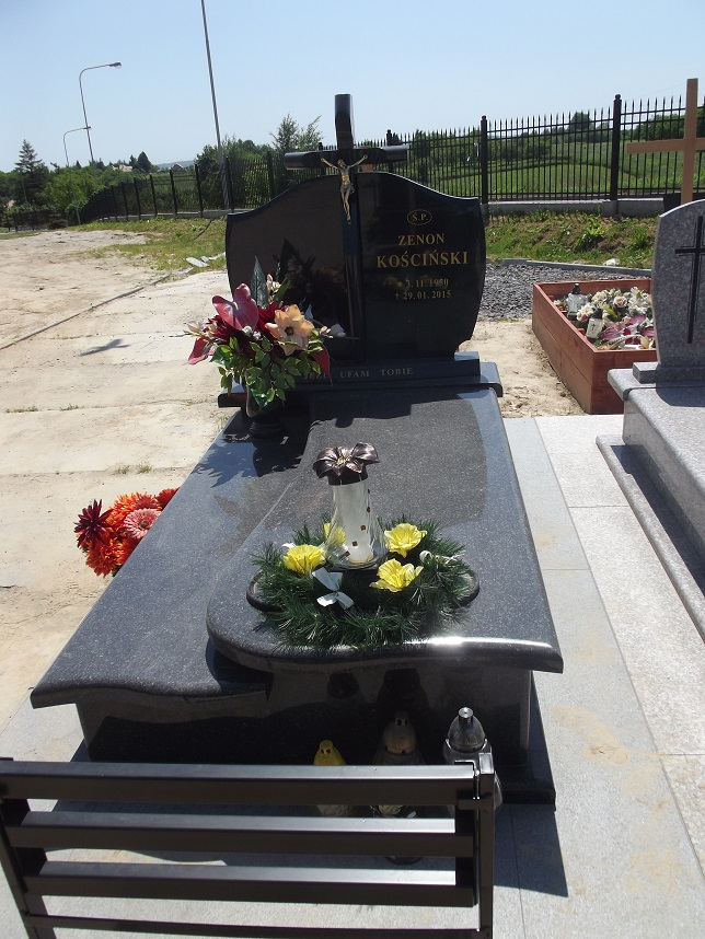 Grób Zenon Kościński